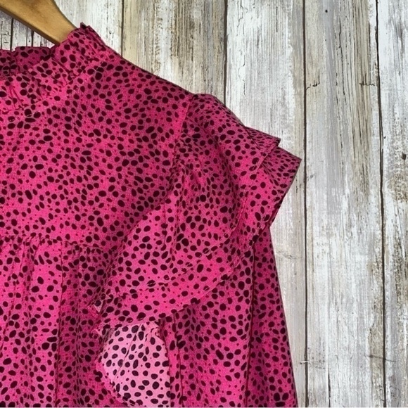 Jodifl Pink Dot Blouse - Picture 2 of 5